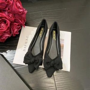 flat shoes soft leather soft bottom beanie bow